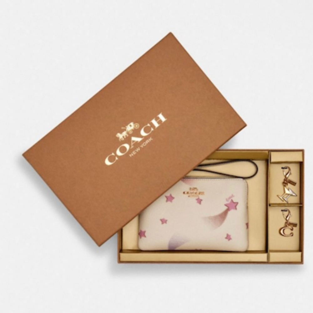 COACH Boxed Corner Zip Wristlet With Disco Star Print